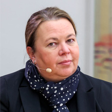  Ursula Heinen-Esser